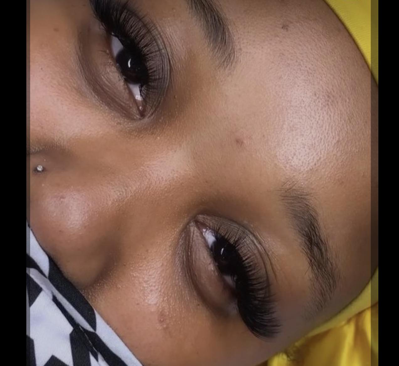 Hybrid Lashes